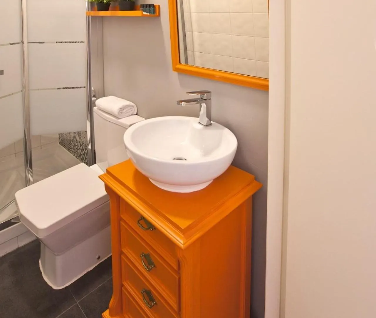 Palma 1 Bed Room Apartment Located Central Lisbon 0*,  Portugal